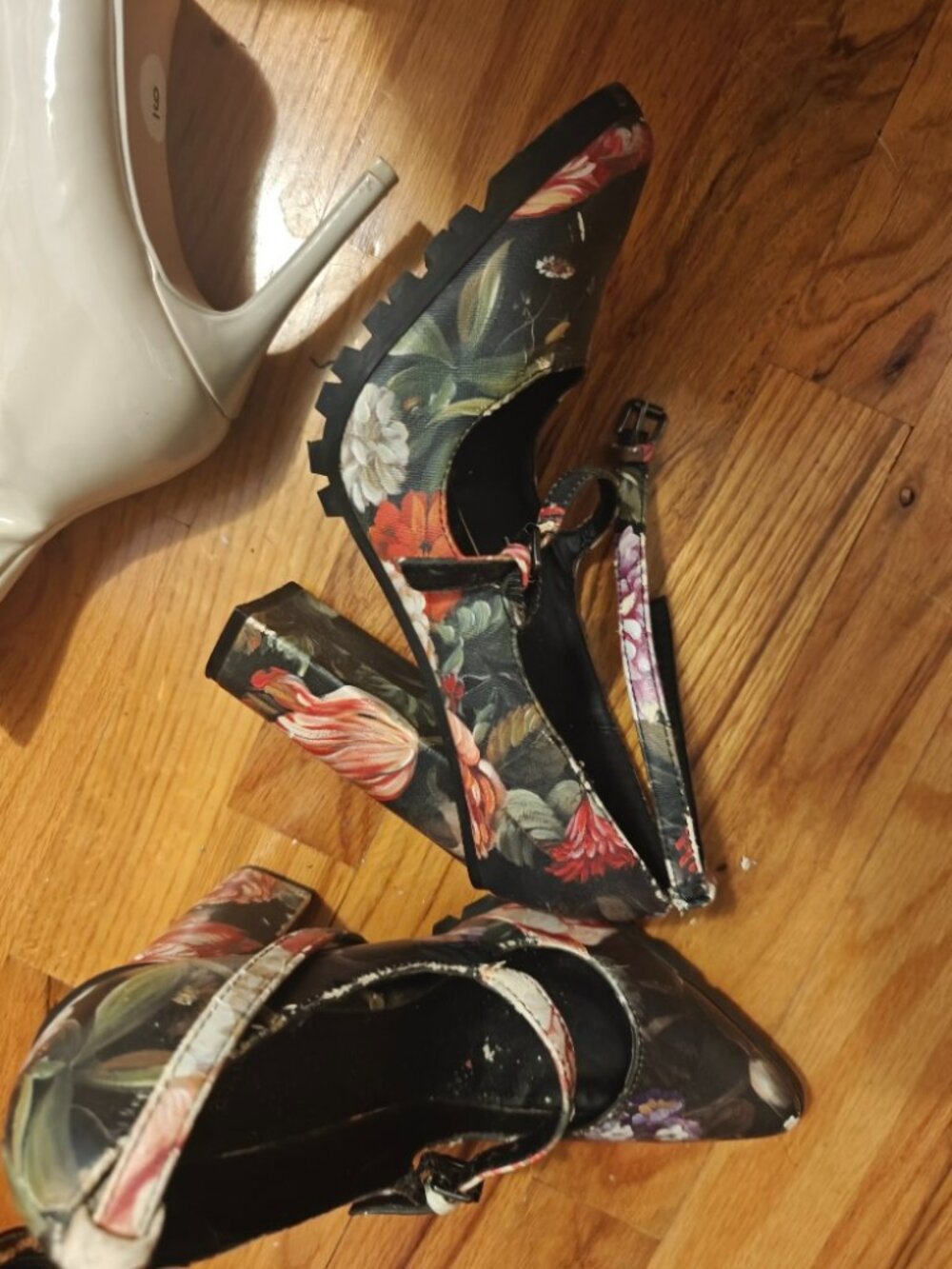Gx by Gwen Stefani "Abie" Floral Block Heels